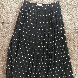 80s Mid Length Skirt in Retro Print